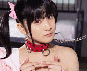 ももちそっくりのAV女優のアナルを調教するエロGIF動画